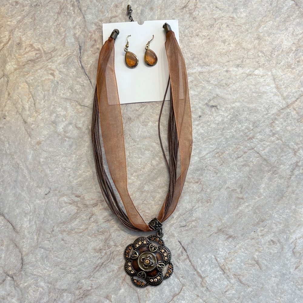 Y2k jewelery set brown color way